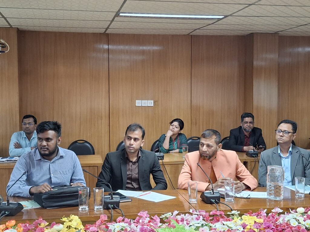 Workshop on Investigative Journalism Held in Dhaka 6